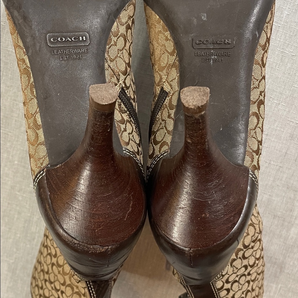 Coach Signature Jeri Tan Brown Canvas and Leather Heeled Boots Size 7.5 - Picture 9 of 15